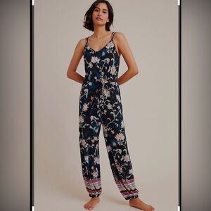 Anthropologie Luka Jogger Jumpsuit
